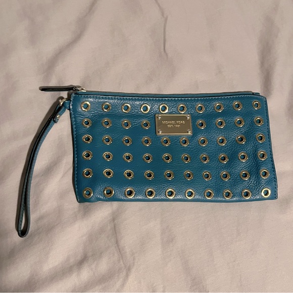 MICHAEL KORS CLUTCH - Picture 1 of 9